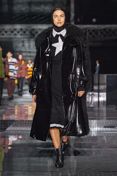 Look 83